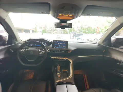 Peugeot 4008