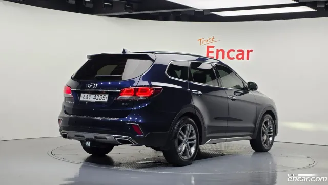 Hyundai Grand Santa Fe (Maxcruz)