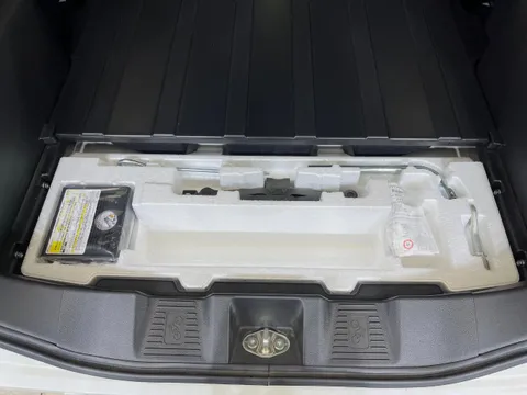Suzuki Spacia Base
