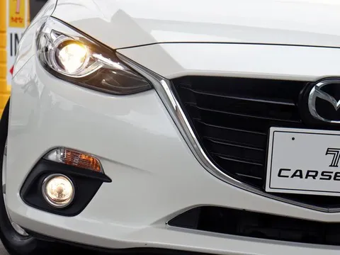 Mazda Axela Sport