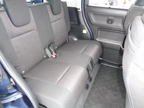 Suzuki Spacia Custom