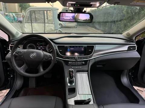 Buick LaCrosse