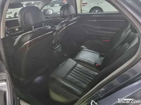 Genesis G90 (EQ900)