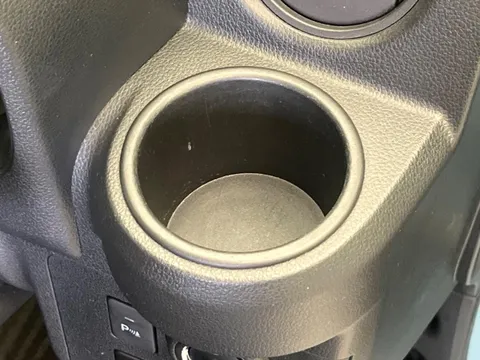 Daihatsu Mira Tocot