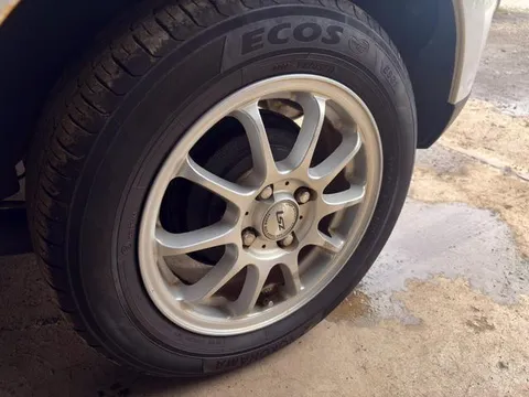 Mazda Verisa