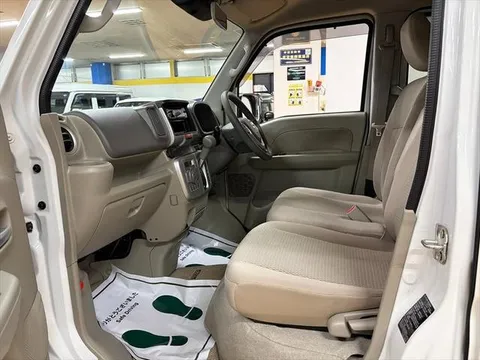 Nissan Clipper Rio