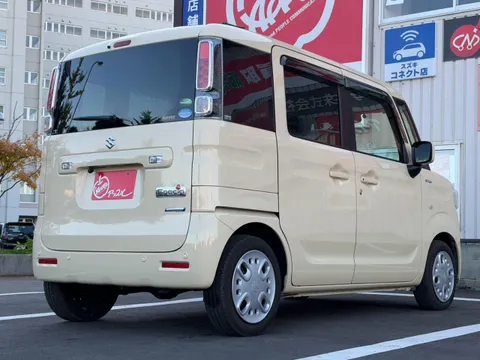 Suzuki Spacia