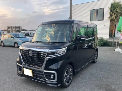 Suzuki Spacia Custom