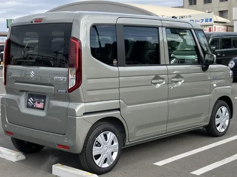 Suzuki Spacia