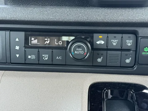 Honda N-BOX Joy