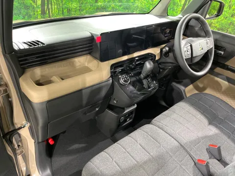 Mitsubishi Delica Mini