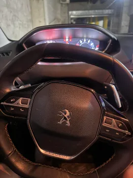 Peugeot 4008