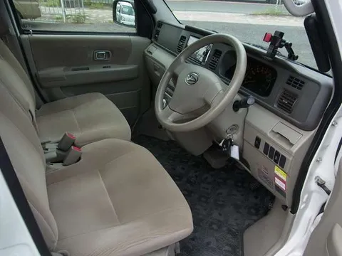 Daihatsu Atrai Wagon