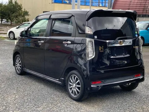 Honda N-WGN Custom