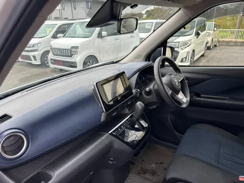 Mitsubishi eK X
