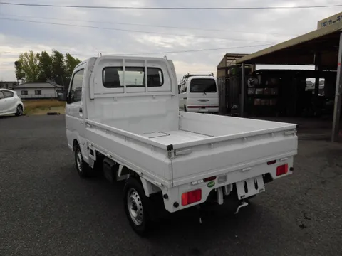 Nissan Clipper Truck