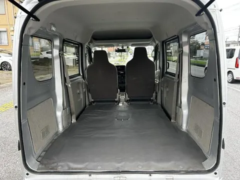 Nissan Clipper