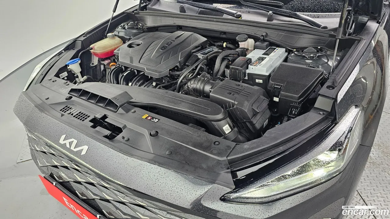 Kia K8