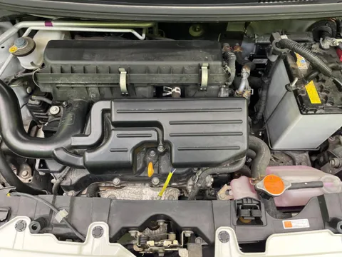 Daihatsu Mira Tocot
