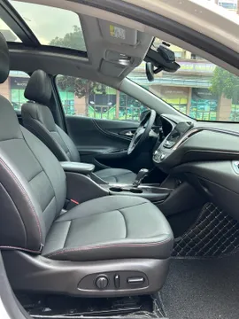 Chevrolet Malibu XL