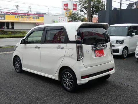 Honda N-WGN Custom