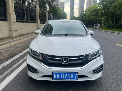 Honda Jade