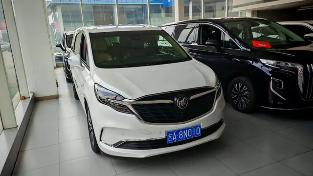 Buick GL8