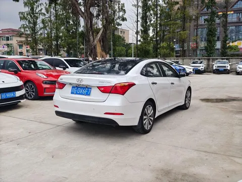Hyundai Mistra