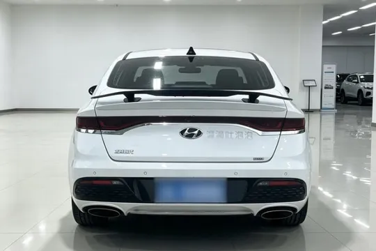 Hyundai Lafesta