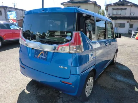 Suzuki Solio