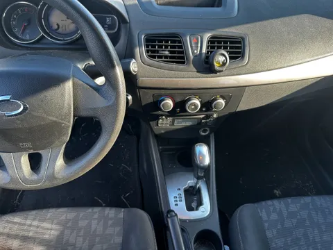 Renault SM3