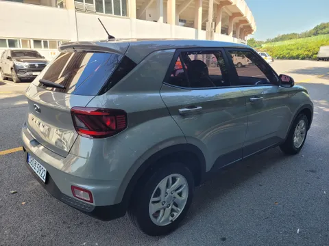Hyundai Venue