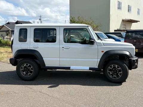 Suzuki Jimny Nomade