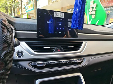 Geely Vision X6