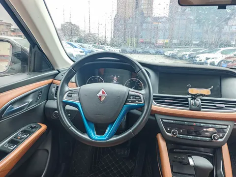 Borgward BX7