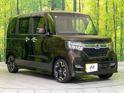 Honda N-BOX Custom