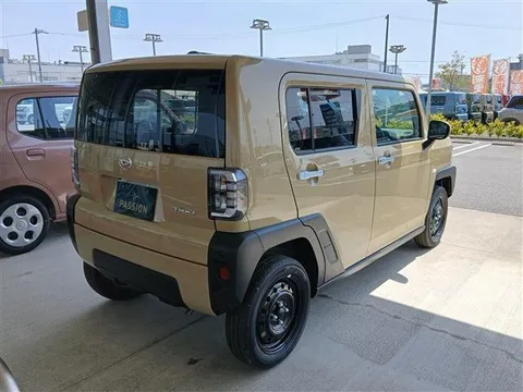 Daihatsu Taft