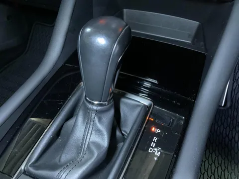 Mazda MAZDA3 Sedan