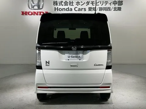 Honda N-BOX Custom
