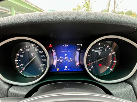 Maserati Ghibli