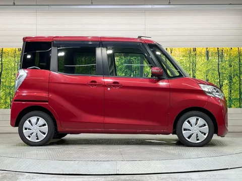 Mitsubishi eK Space