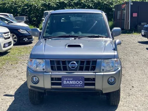Nissan KIX
