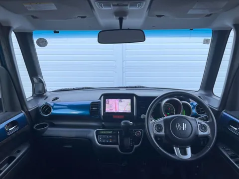 Honda N-BOX+