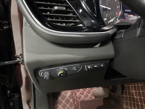 Buick Envision S