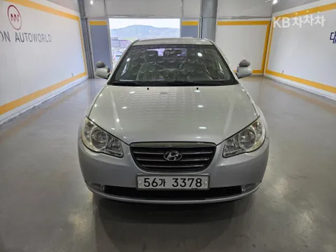 Hyundai Elantra (Avante)