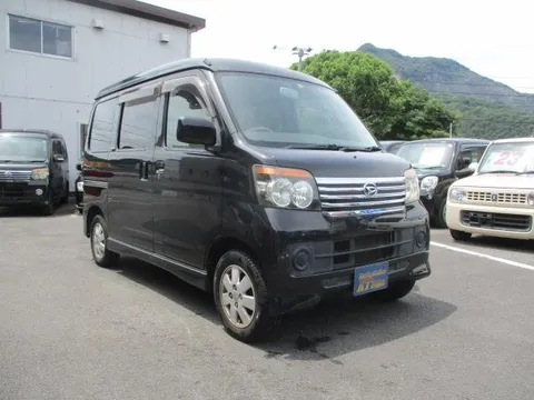 Daihatsu Atrai Wagon