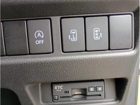 Suzuki Spacia Gear