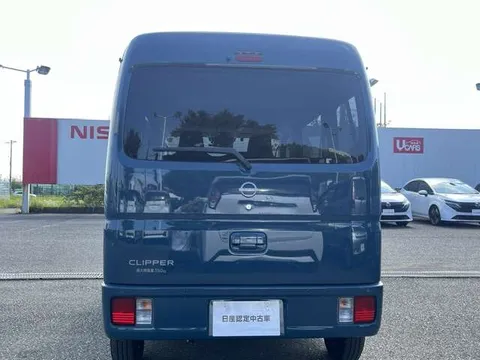 Nissan Clipper