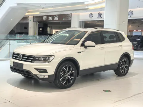 Volkswagen Tiguan L
