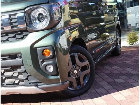 Suzuki Spacia Gear